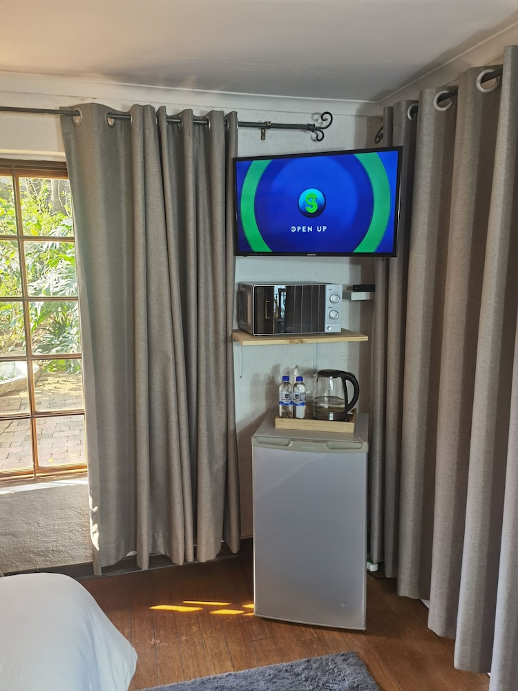 Libra Lodge 33/45
