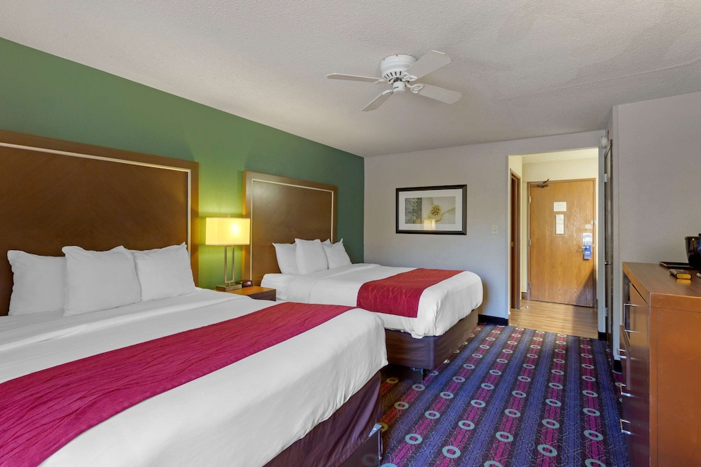 Comfort Inn West Valley - Salt Lake City South 13/40