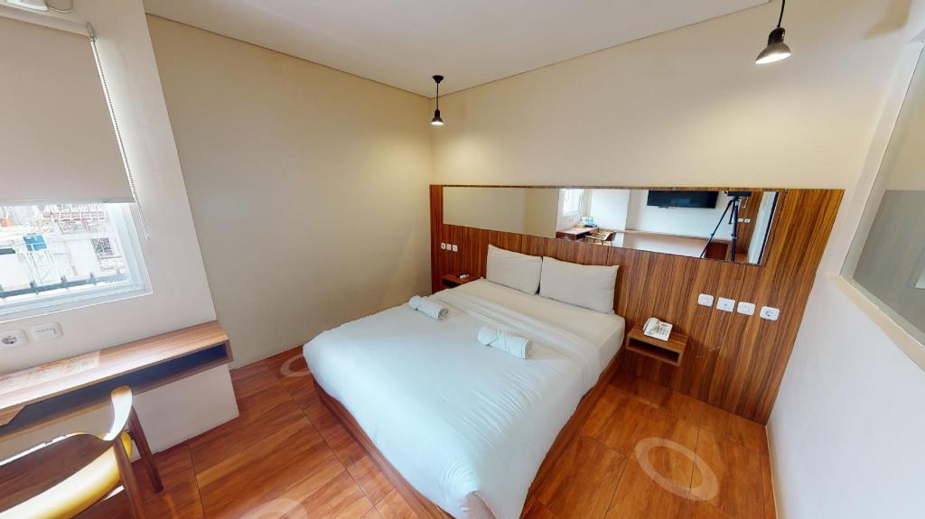 Azka Hotel Managed by Salak Hospitality 4/26