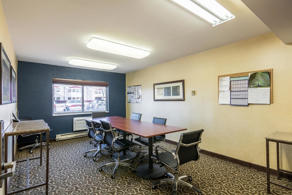 Motel6 Eau Claire, WI 30/49