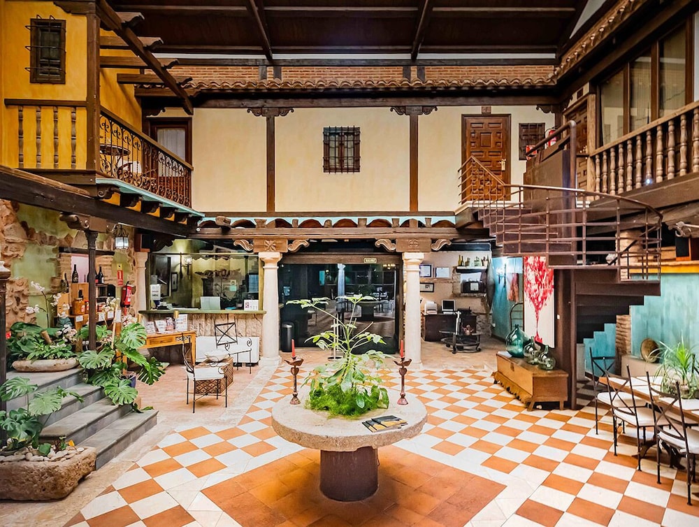 La Casa Del Rector Hotel 8/50