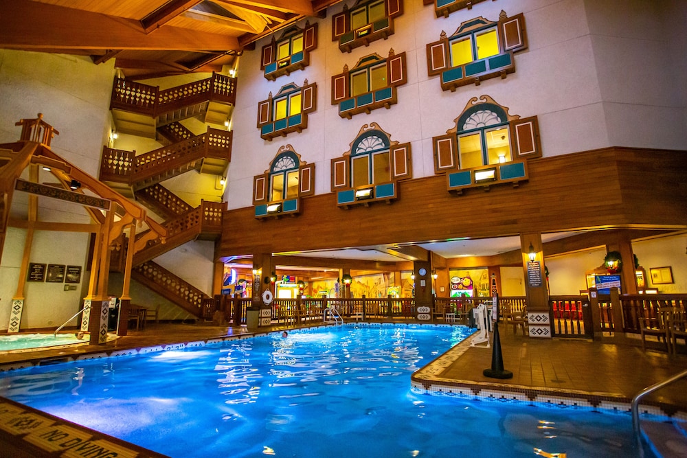 Bavarian Inn Lodge 3/64