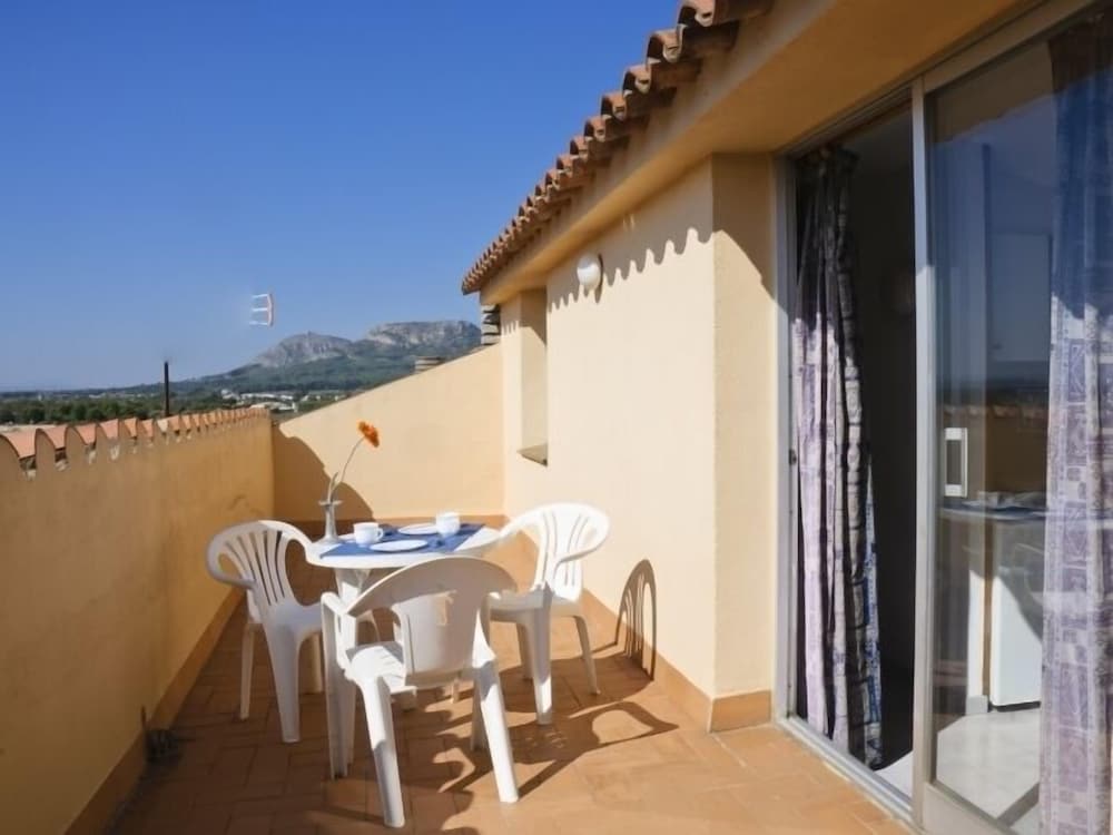 Els Salats Apartments 26/50