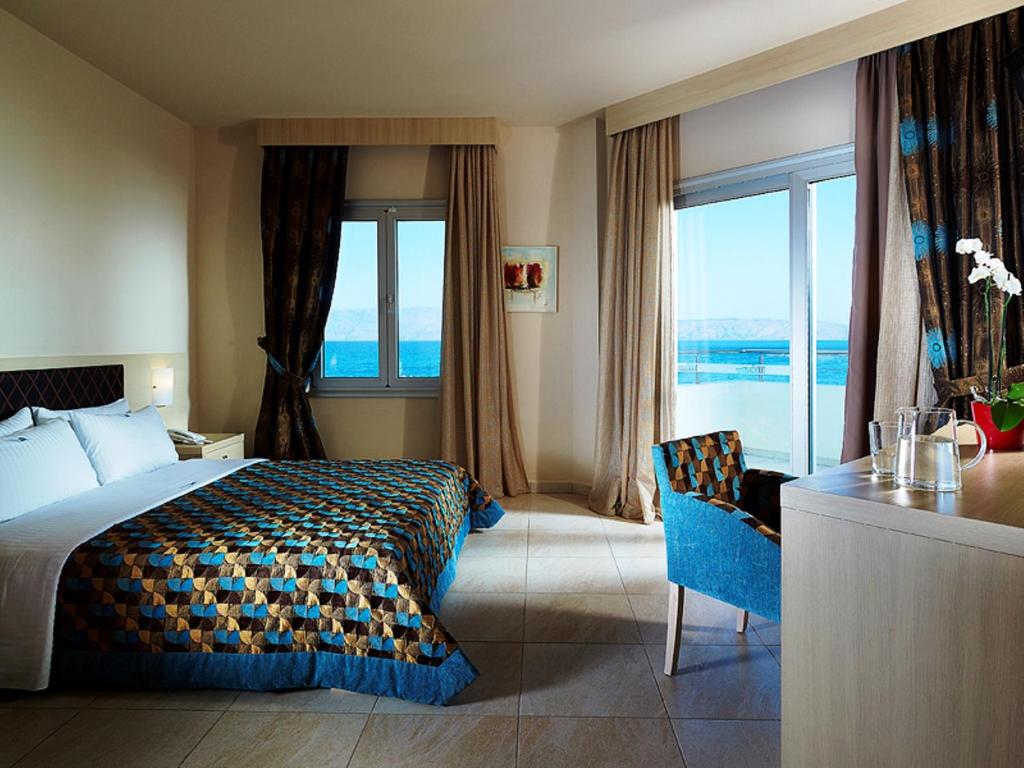 Molos Bay Hotel