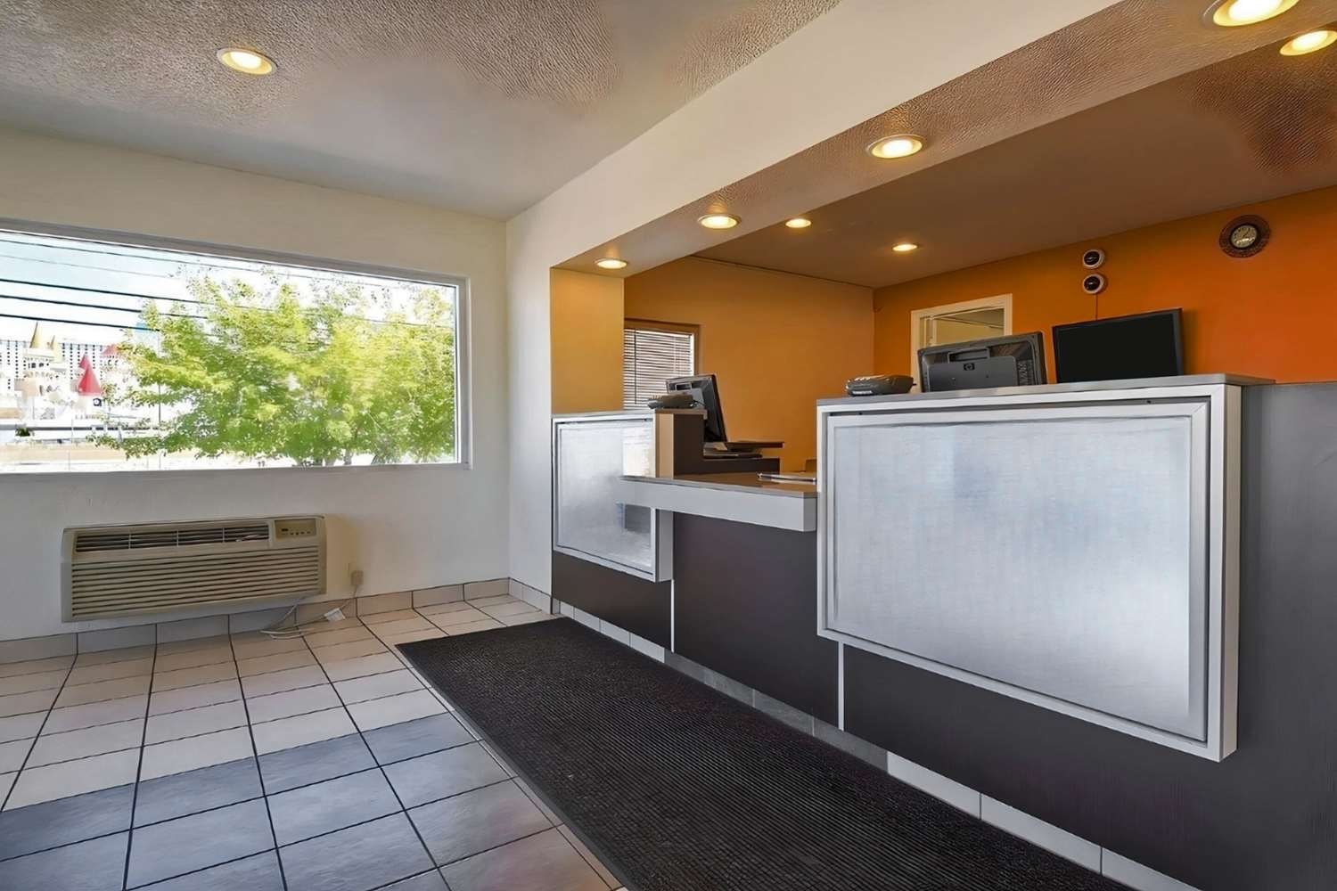 Motel 6 Las Vegas - I- 15 Stadium 7/17