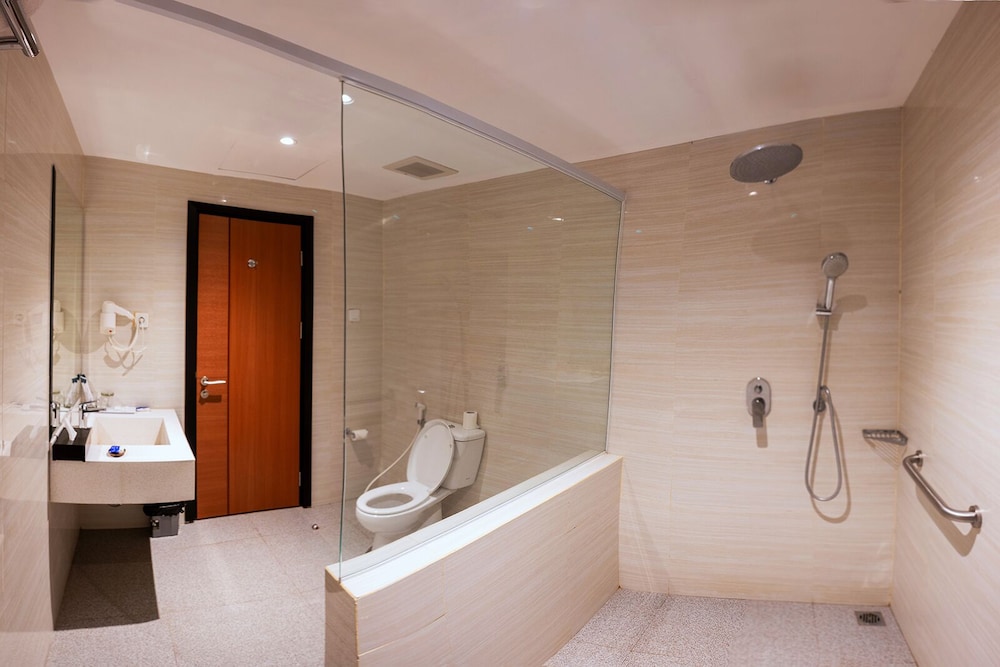 Grand Asmat Hotel and Convention Center 63/63