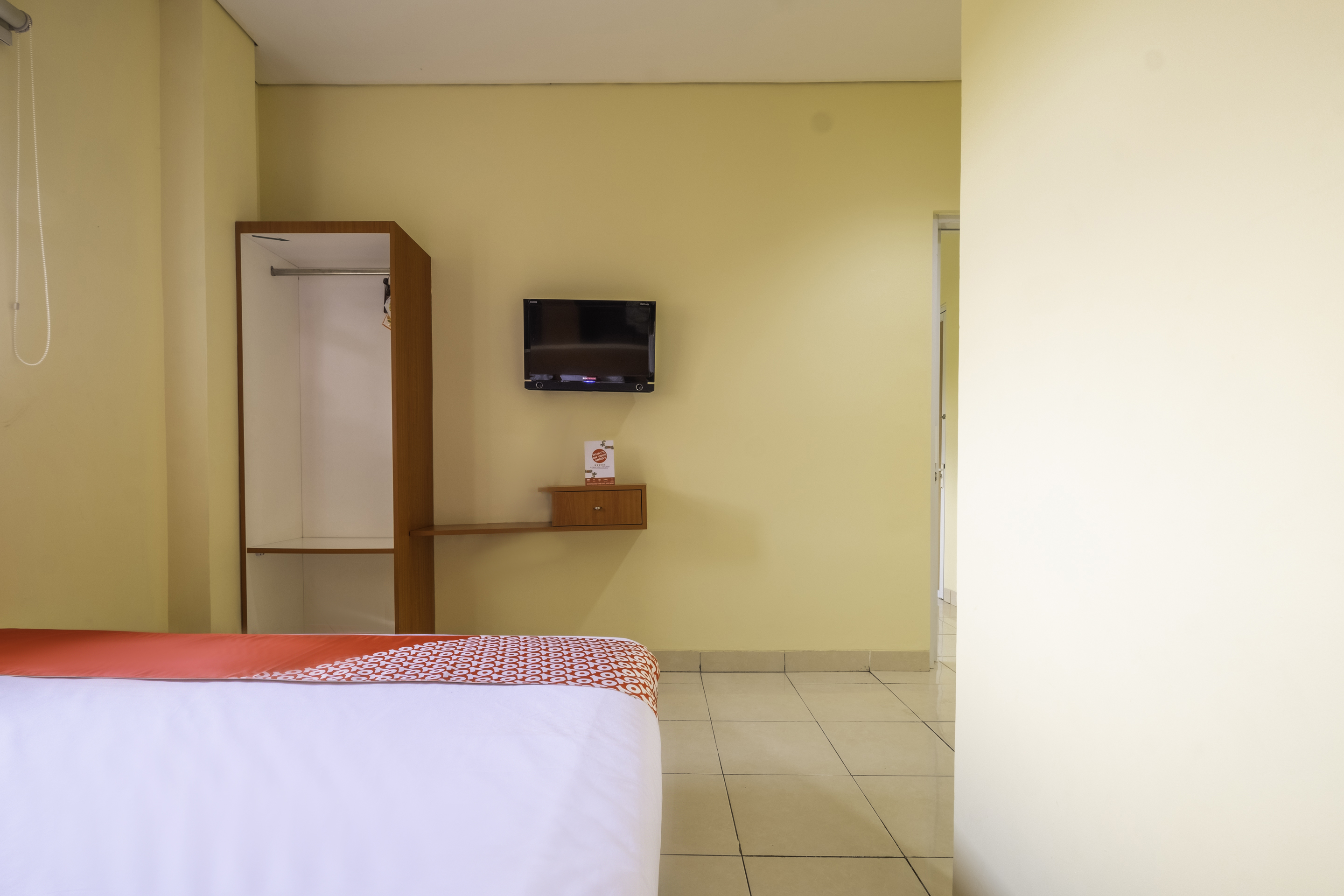 OYO 2947 Cluster Harris Home Stay and Kos 29/54
