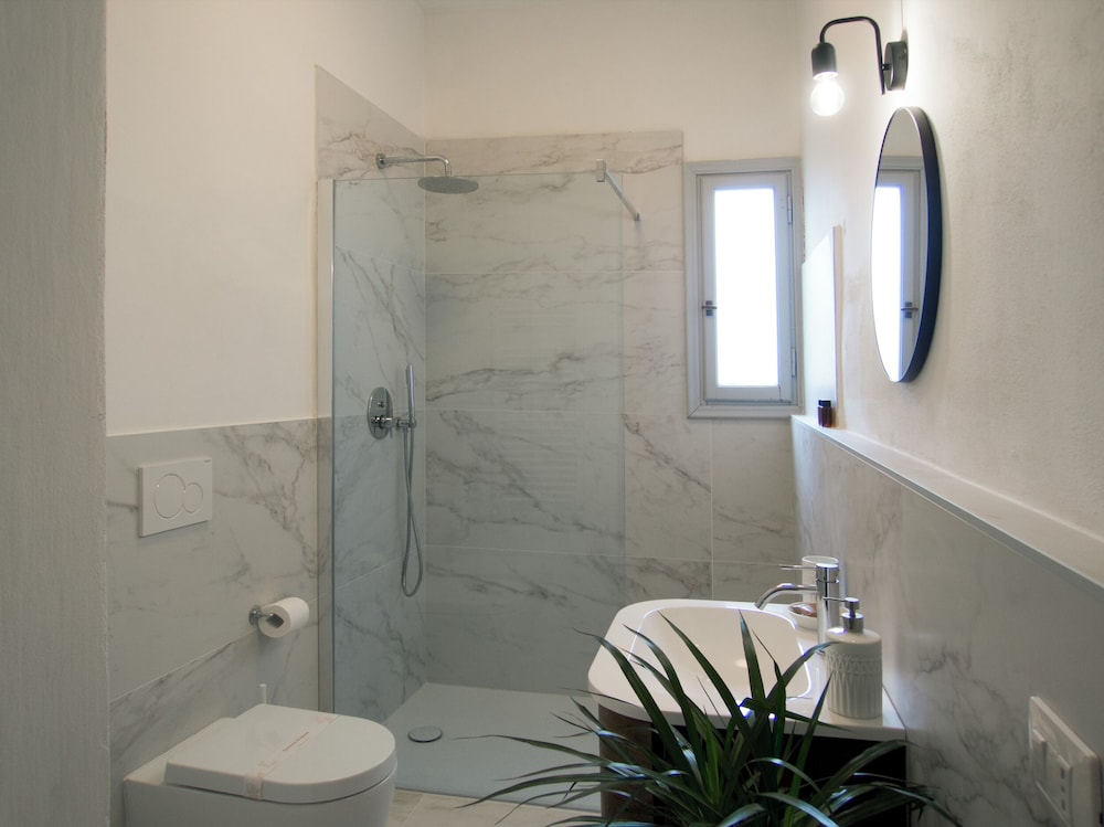 Amazing View to Pitti Palace 3BD Apt 18/24