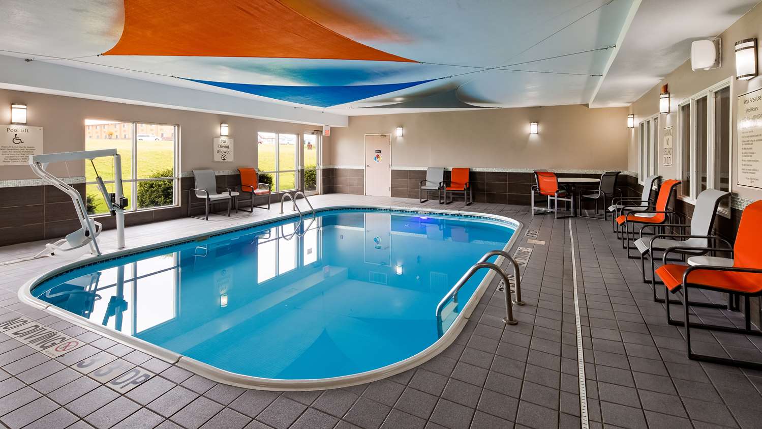 Best Western Pearl City Inn 18/33