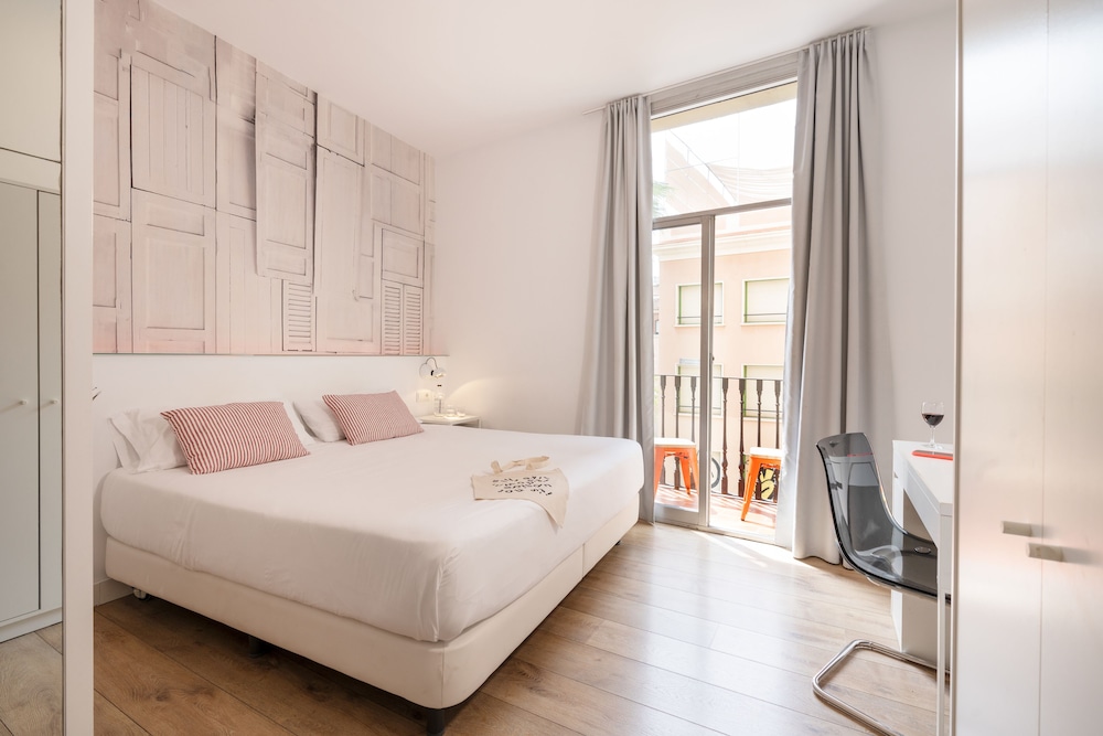 SUPERIOR, DOUBLE BED, BALCONY