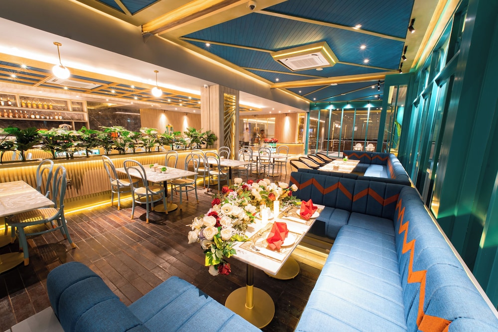 The All - Suite Pentacity Hotel Balikpapan 31/50