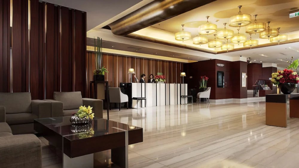 Urban Hotel 33 5/69