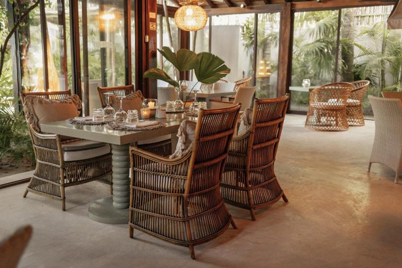 JASHITA HOTEL BOUTIQUE 67/84