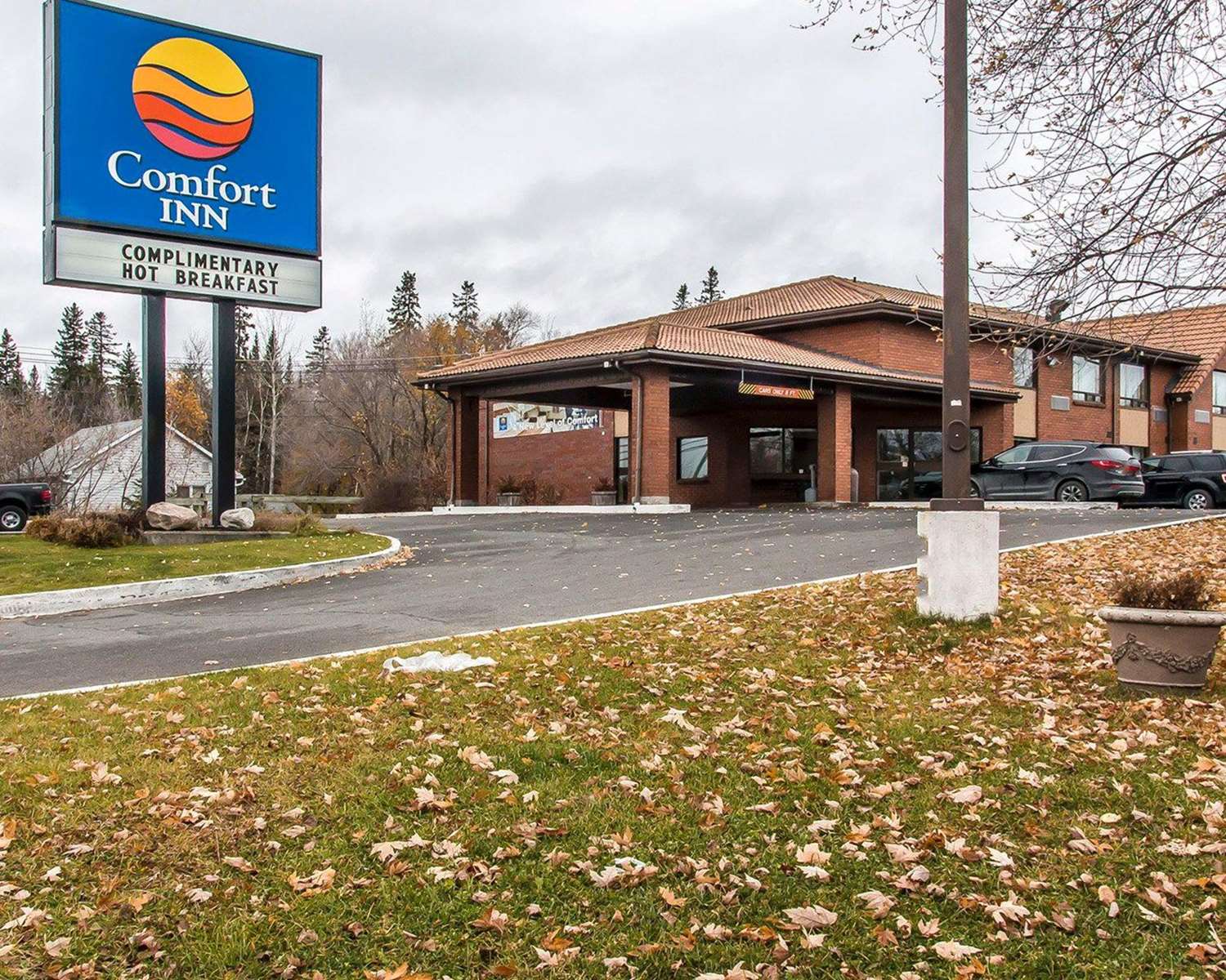 Comfort Inn Kenora, ON 2/37