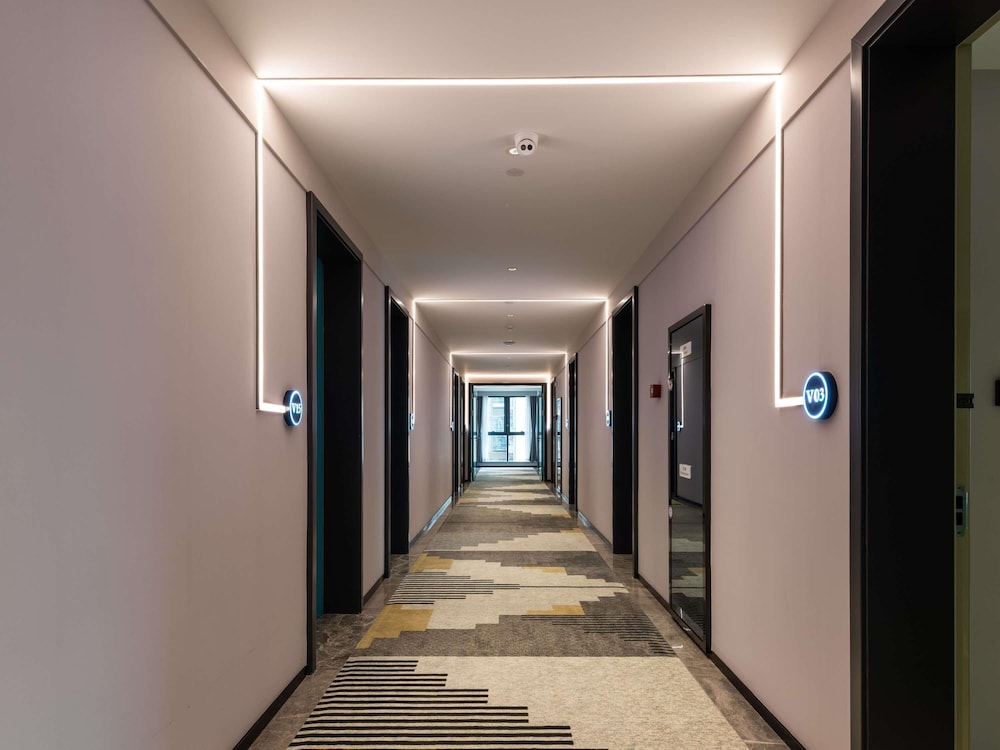 Mercure Chengdu Xindu 24/32