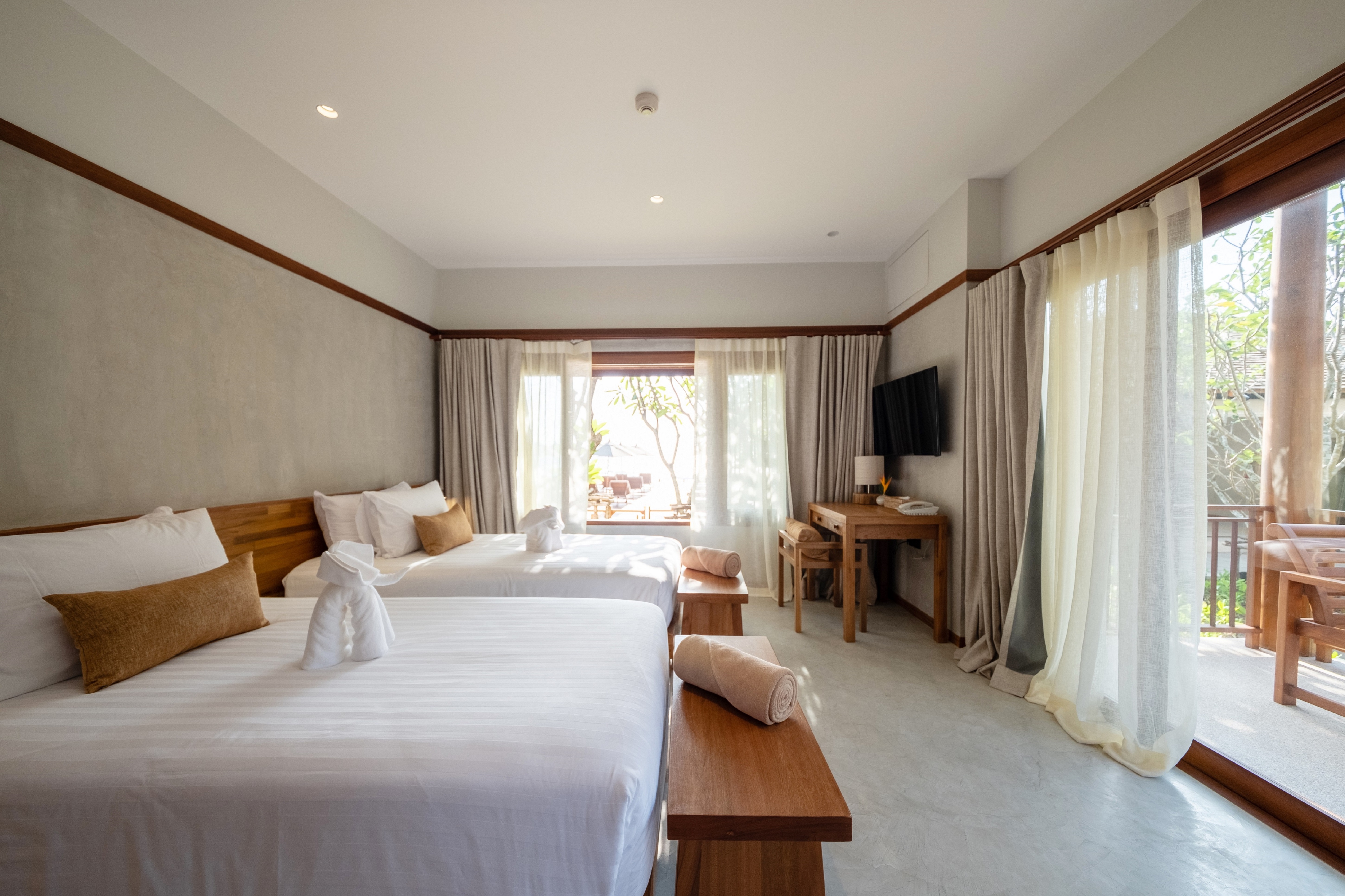 2 Bedrooms, Premium, Sea View, Roof Deck