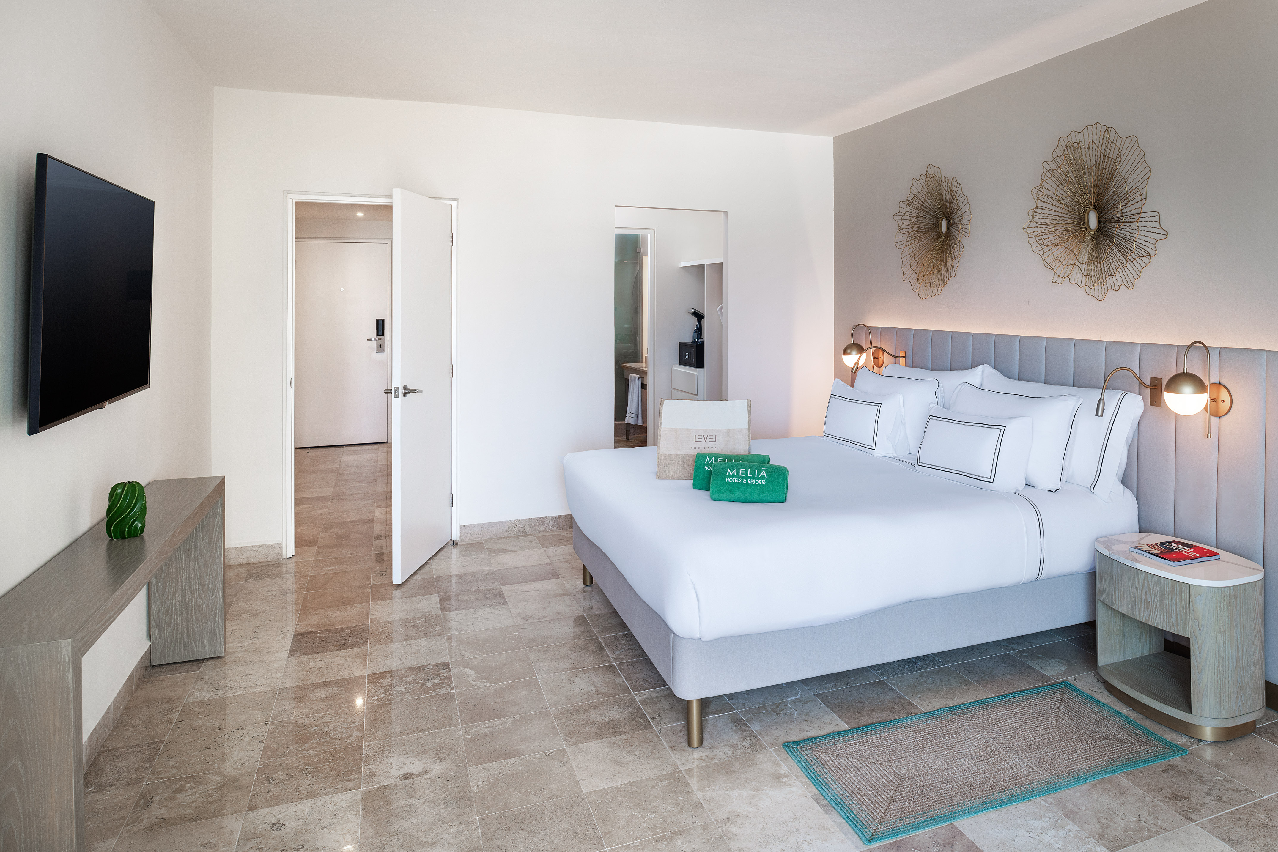 Room, Double or Twin Bed, Ocean View