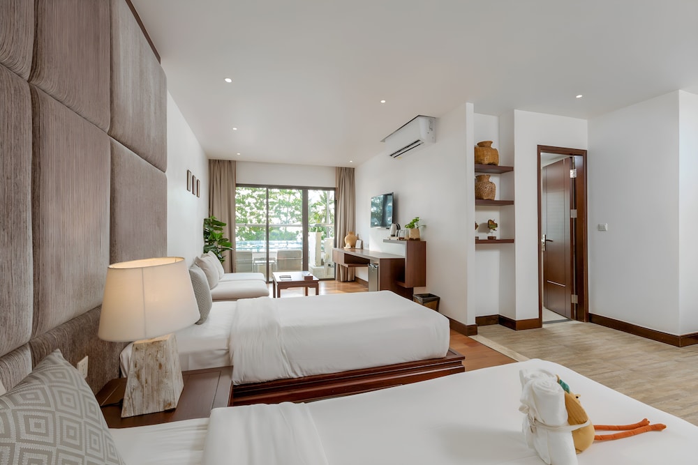 Baan Laimai Beach Resort 29/66