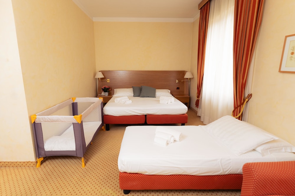 Hotel San Pancrazio 20/50