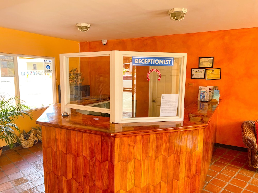 Point Salines Hotel 4/39