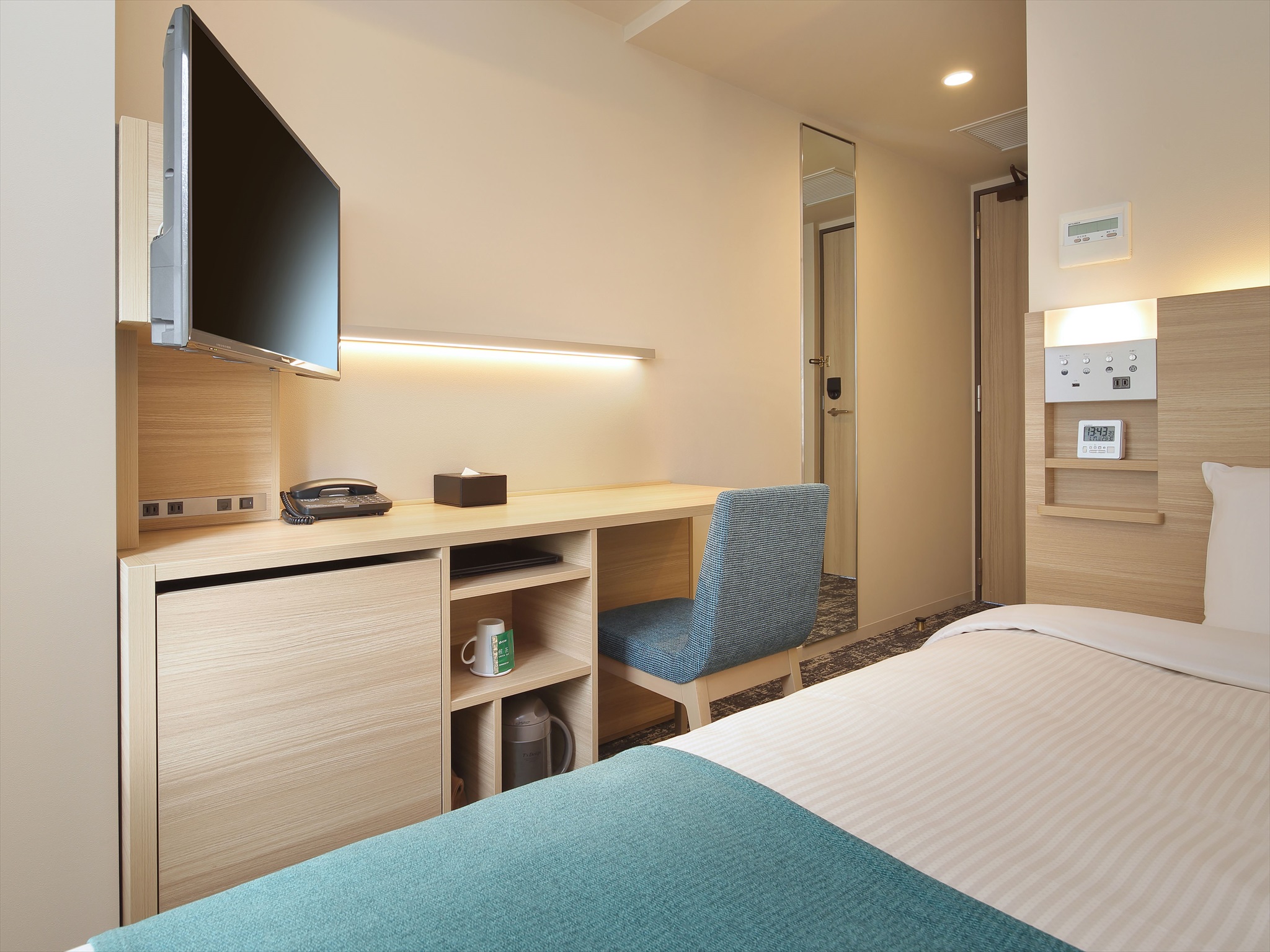 Room, Single, Semi Double Bed