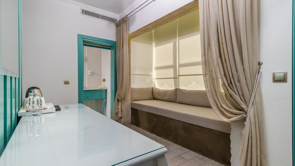 Avlu Alacati Butik Otel 18/46