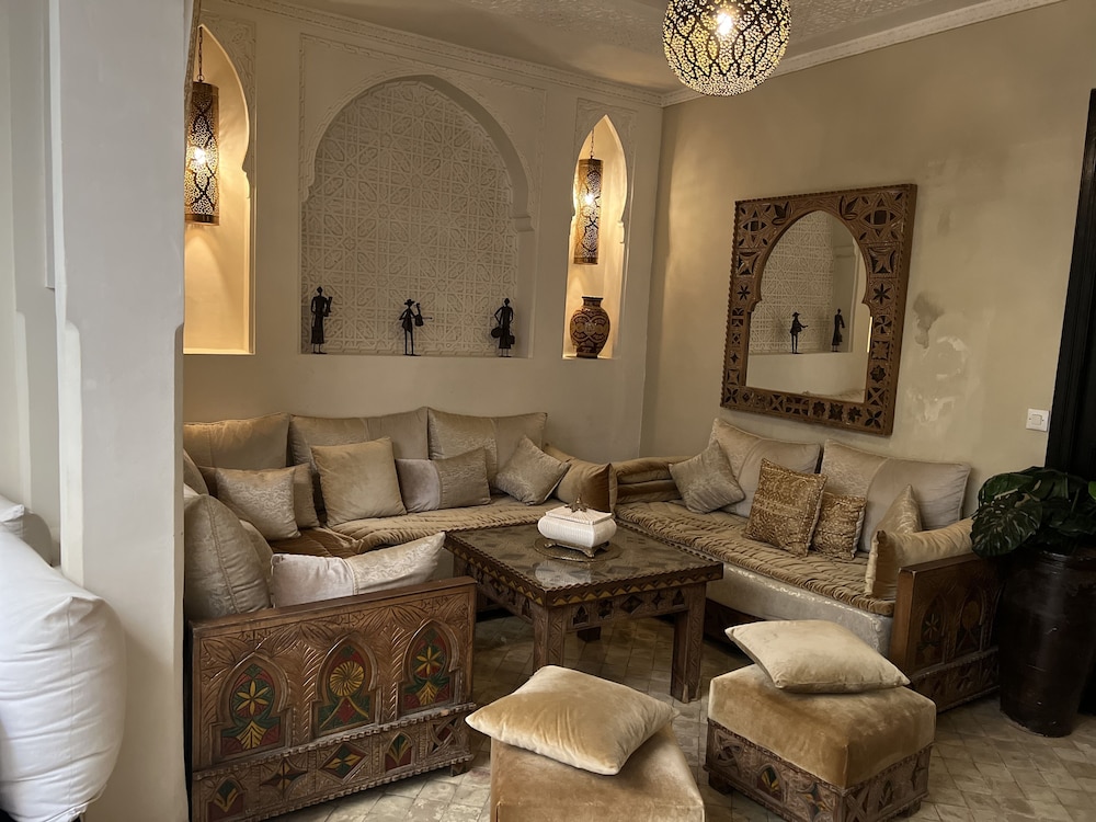 Riad Reve d'Or 77/87