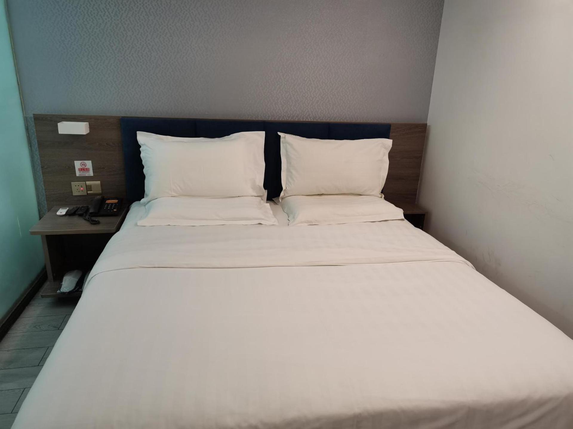 7 Days Inn (Beijing Shangdi Sports University & Qinghe City railway station) 36/55