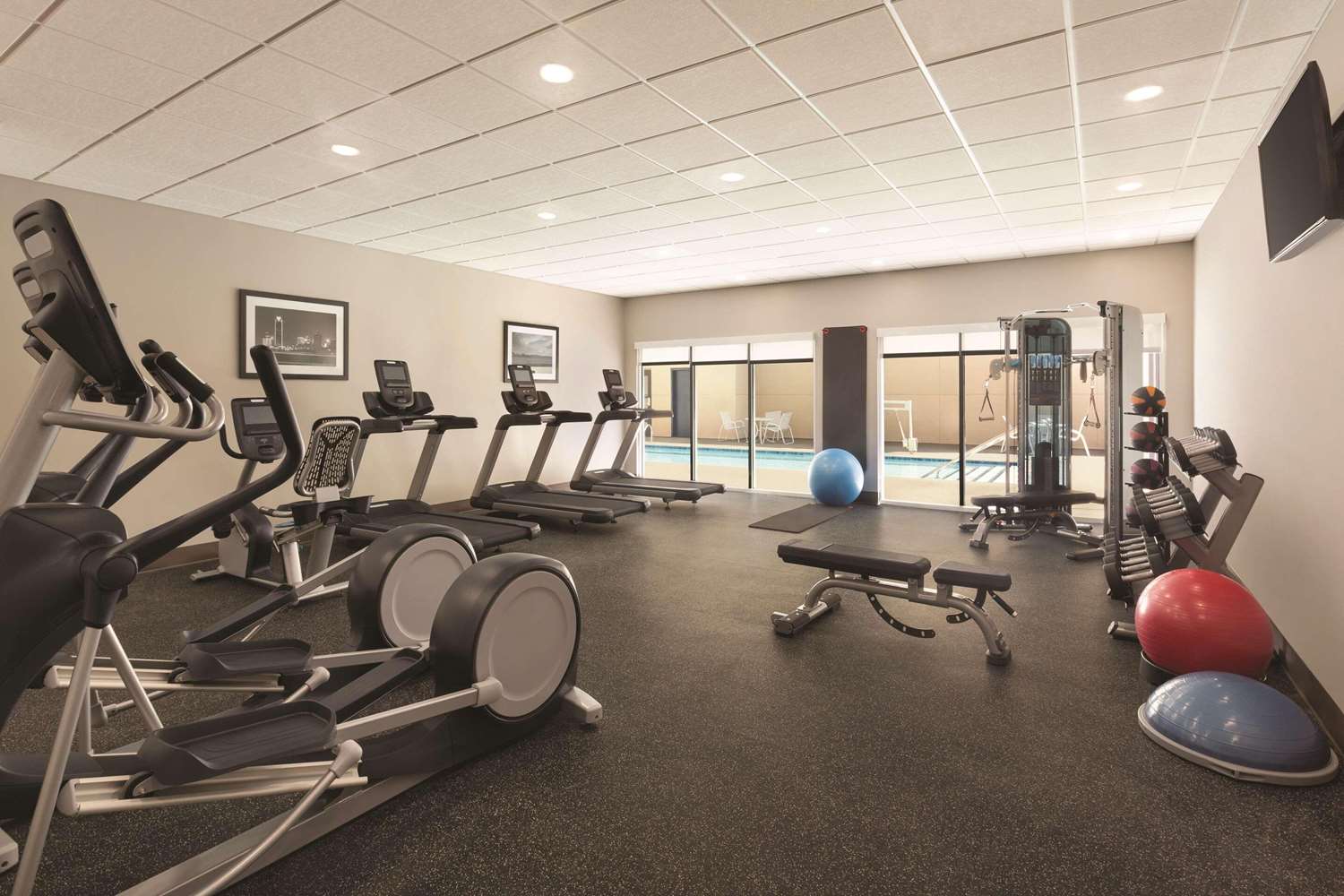Radisson Hotel Oklahoma City Airport 6/15
