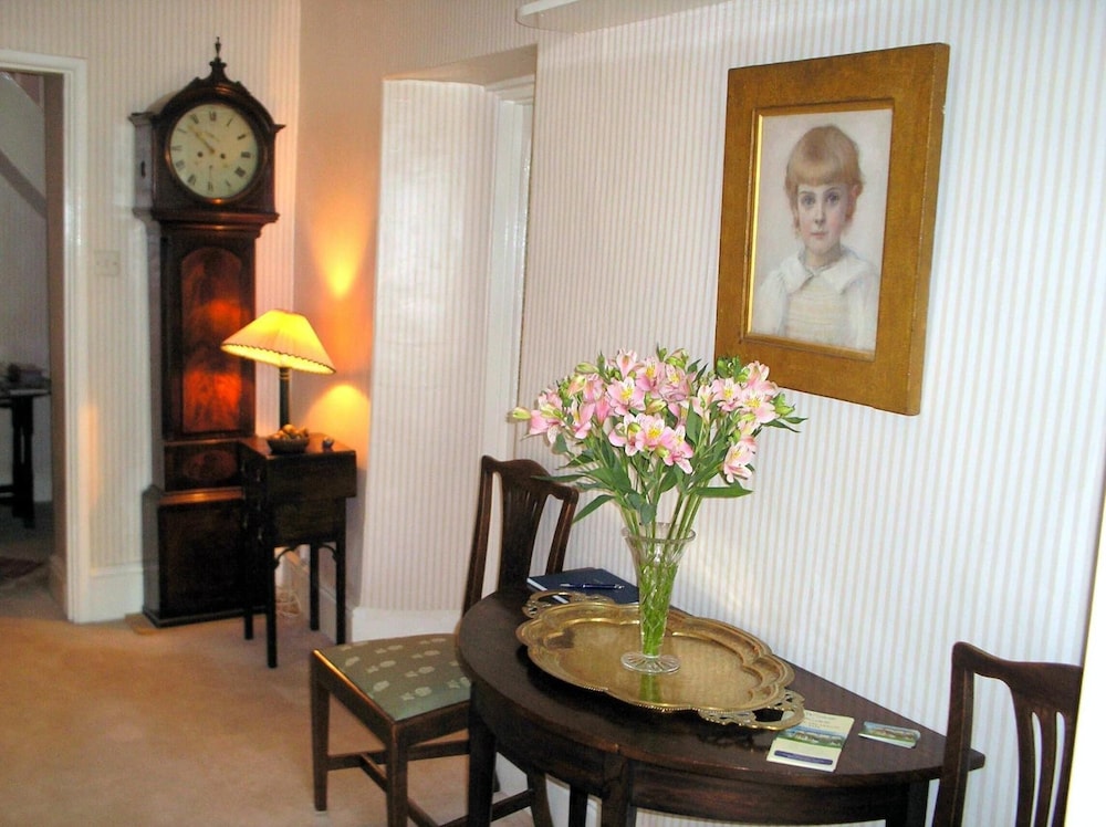 Weston Lawn Bed and Breakfast 15/30