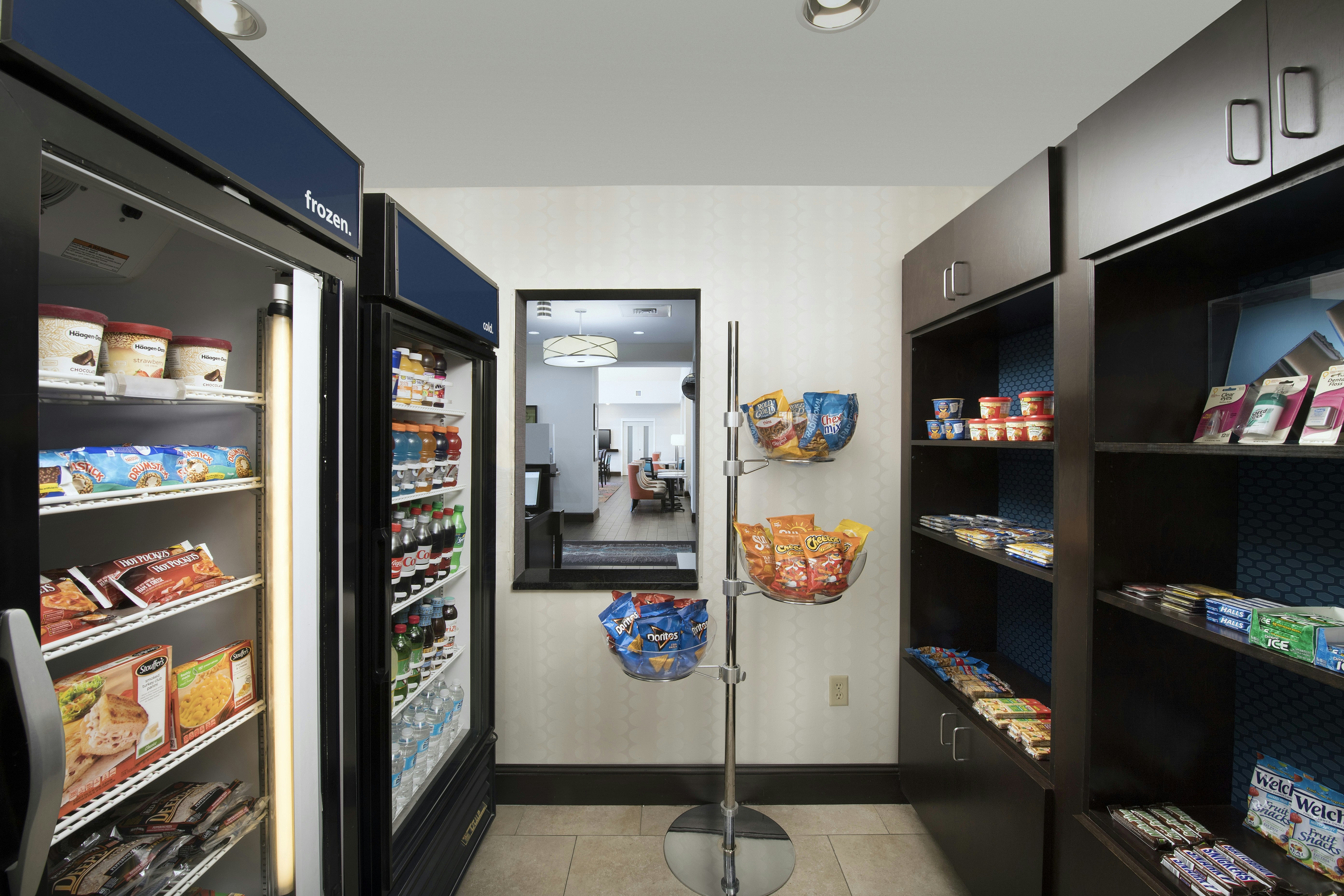 Hampton Inn & Suites Athens-I-65 (Huntsville Area) 25/41