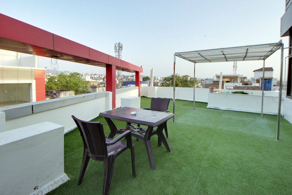 Hotel Royal Dezire 46/48