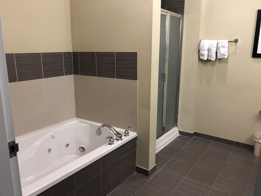 Wingate By Wyndham Lake Charles Casino Area 15/44