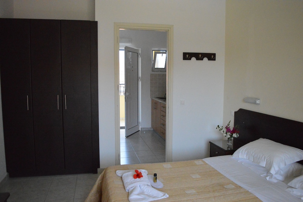 Konstantina Apartments 8/35