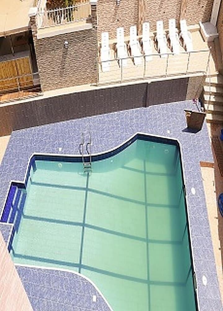 Gilford View Hotels Ltd 16/25