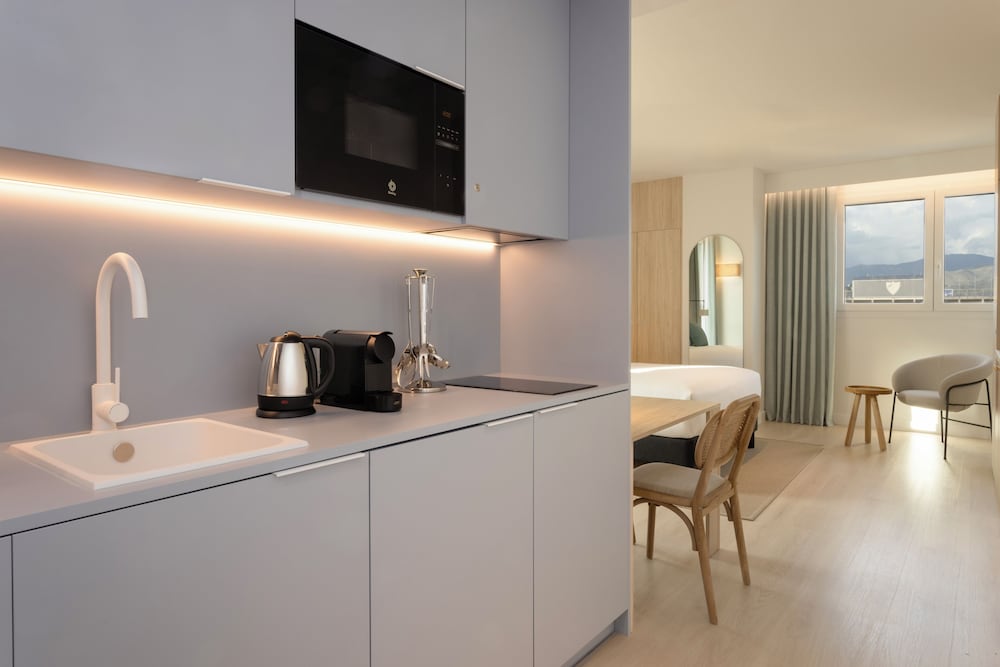 Staybridge Suites & Apartments Malaga by IHG 64/68
