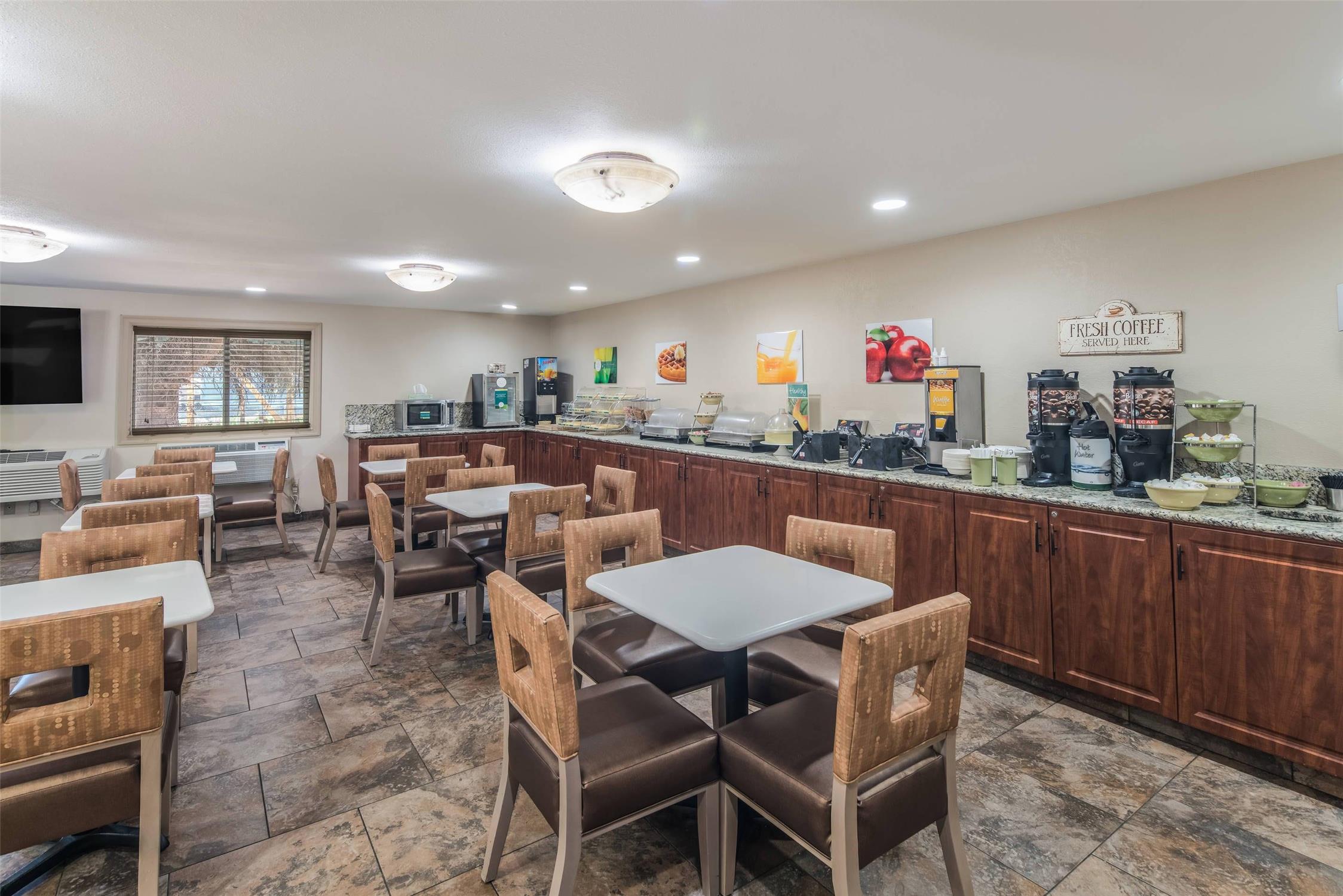 Quality Inn and Suites Downtown Walla Walla, WA 37/49