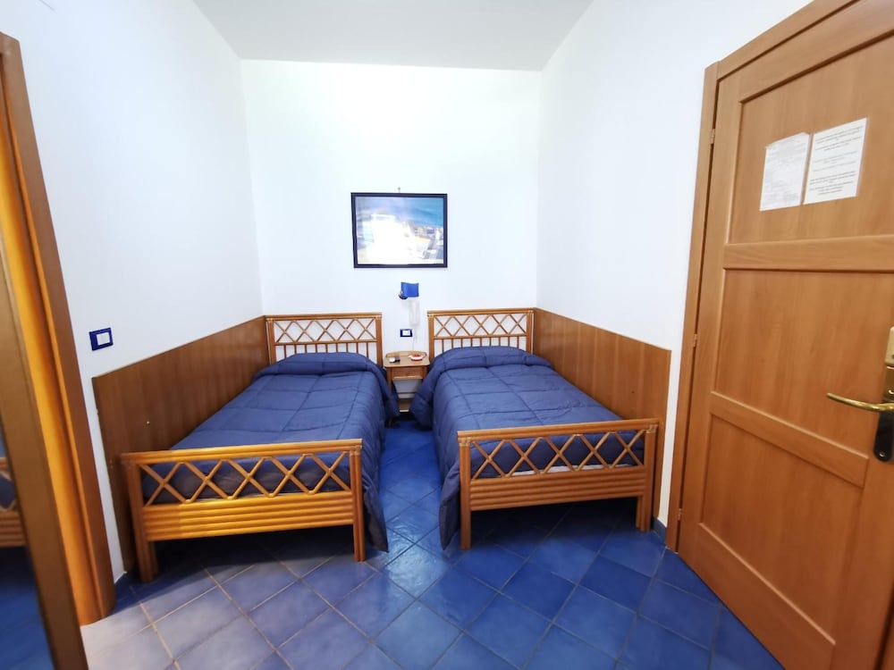 Al Baglio Bed Breakfast 42/63