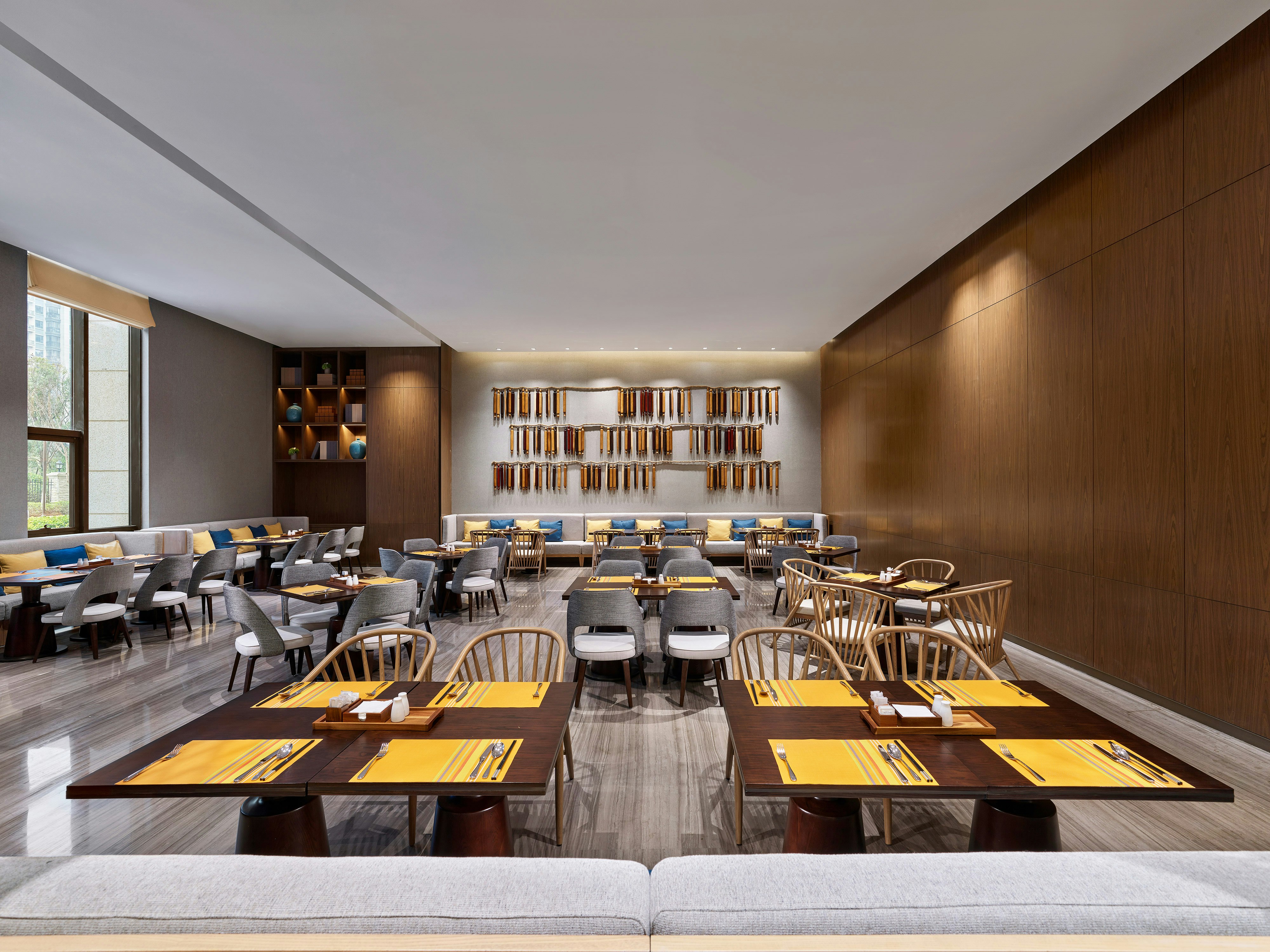 DoubleTree by Hilton Quzhou 47/49