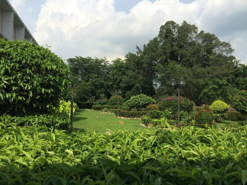Straits View Hotel 28/33