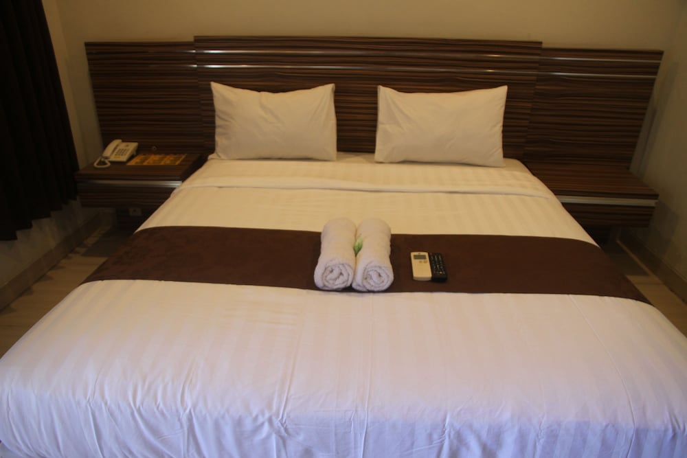 Palapa Hotel 37/49