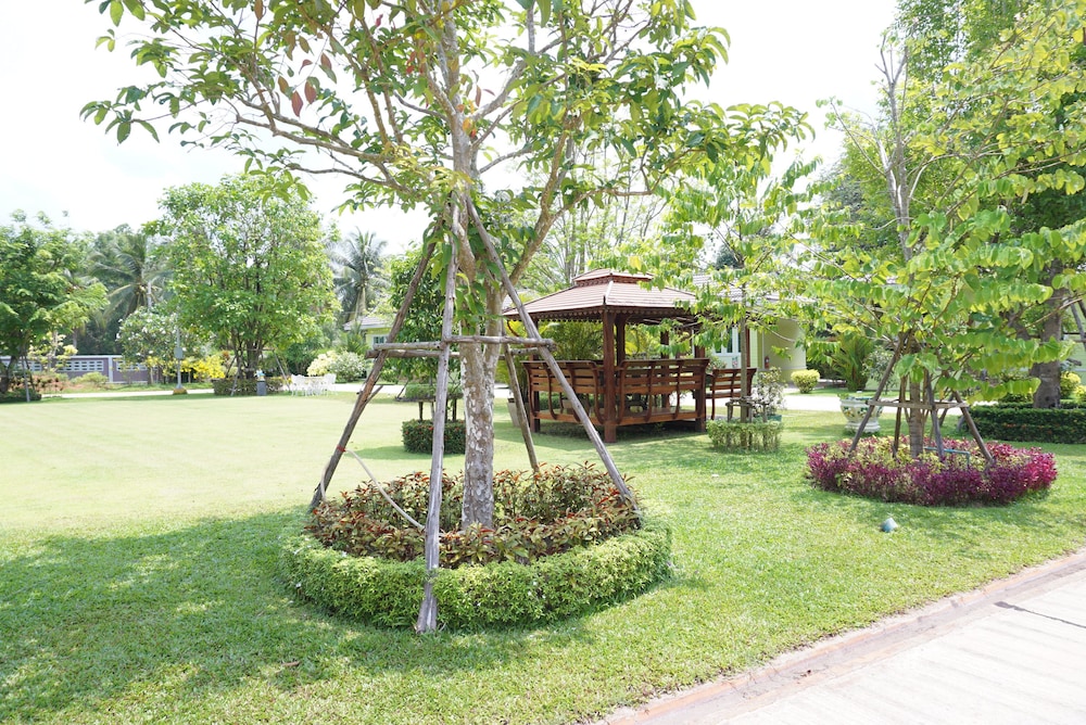Aranya Resort 13/37