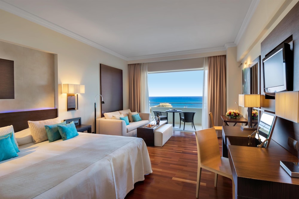 ELITE, CLUB, SUPERIOR, SEA VIEW