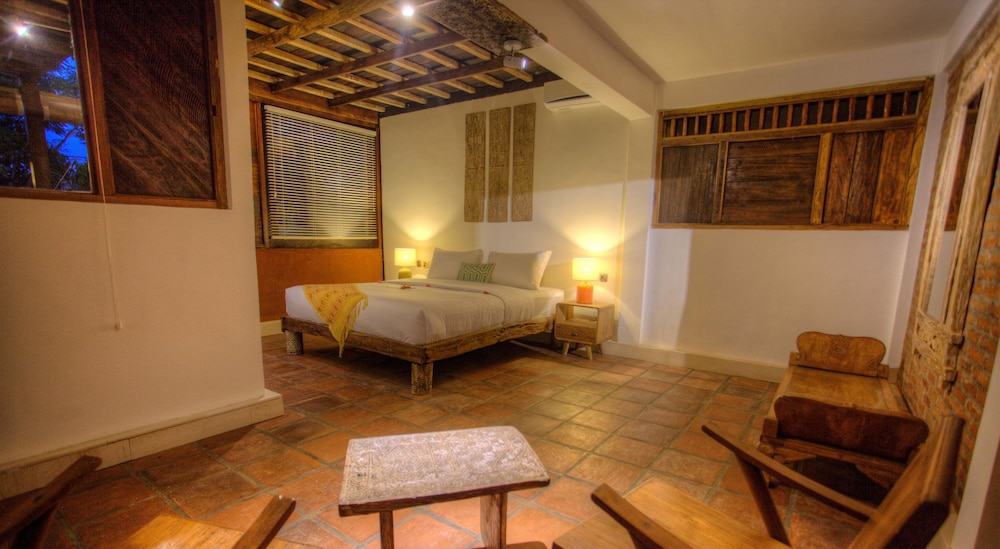 Apalagi Villas 22/50
