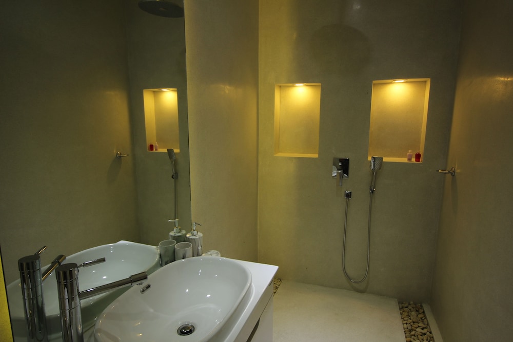 Baan Seaview Hoilday Villas 48/50