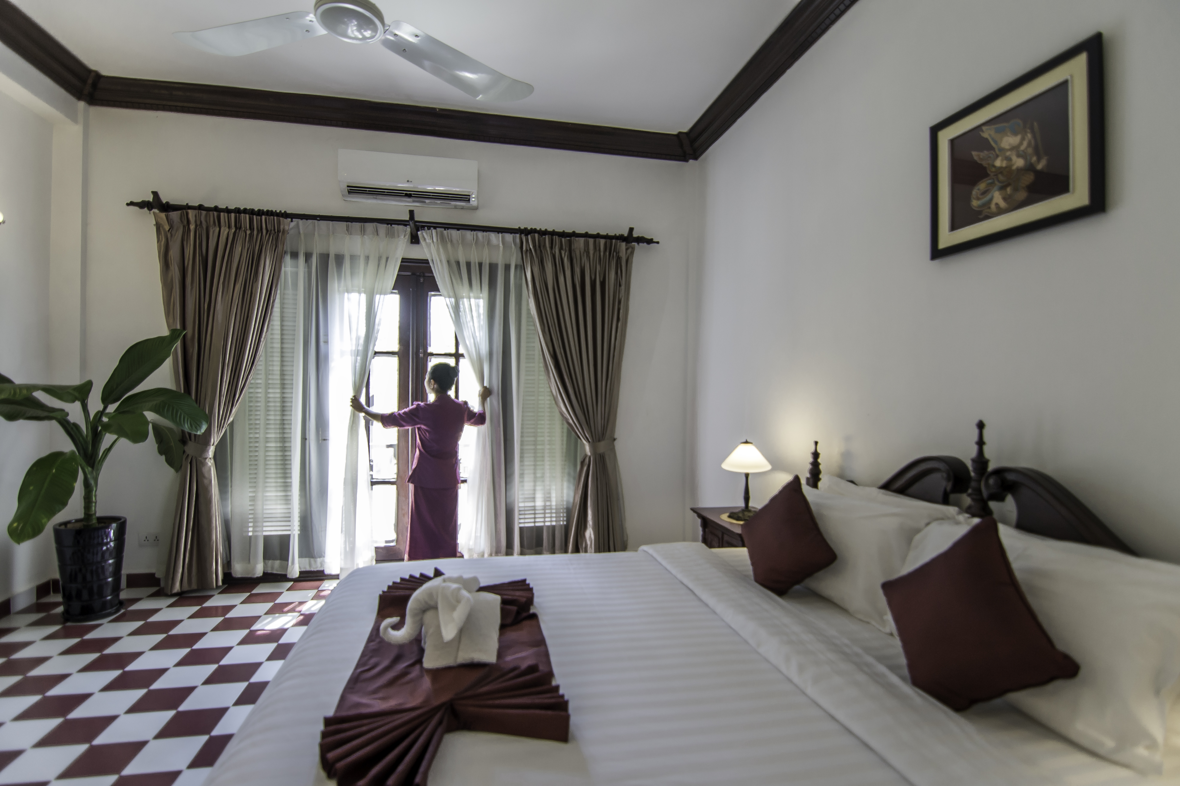 2 Bedrooms, Suite