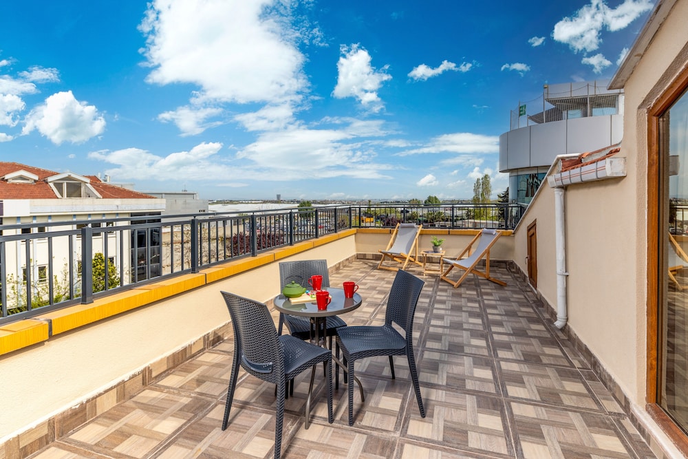 Baymari Suites Design Florya 40/50