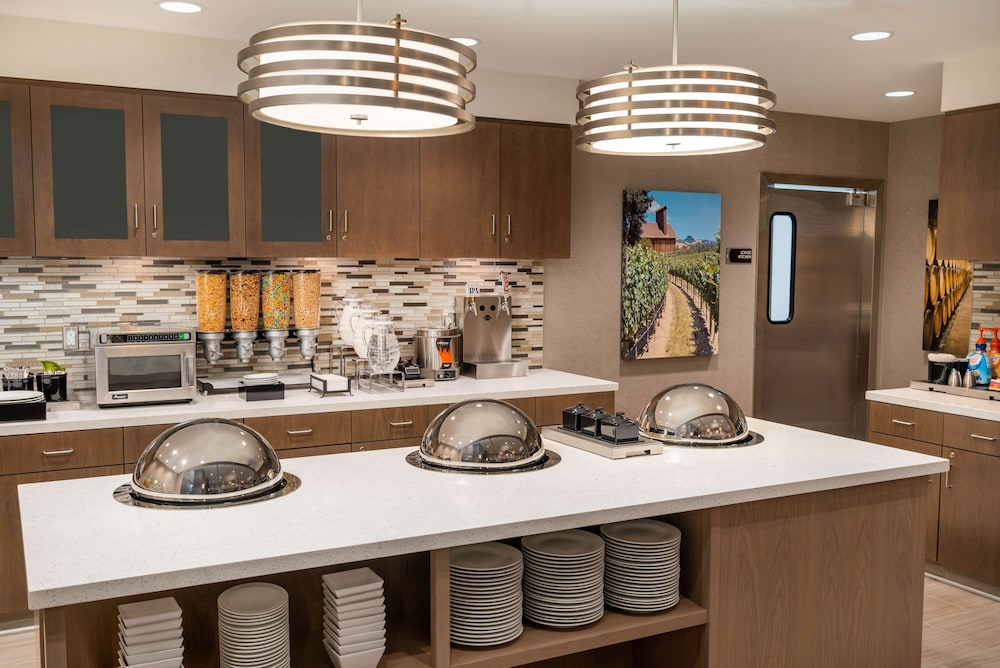 Homewood Suites by Hilton Livermore 35/52