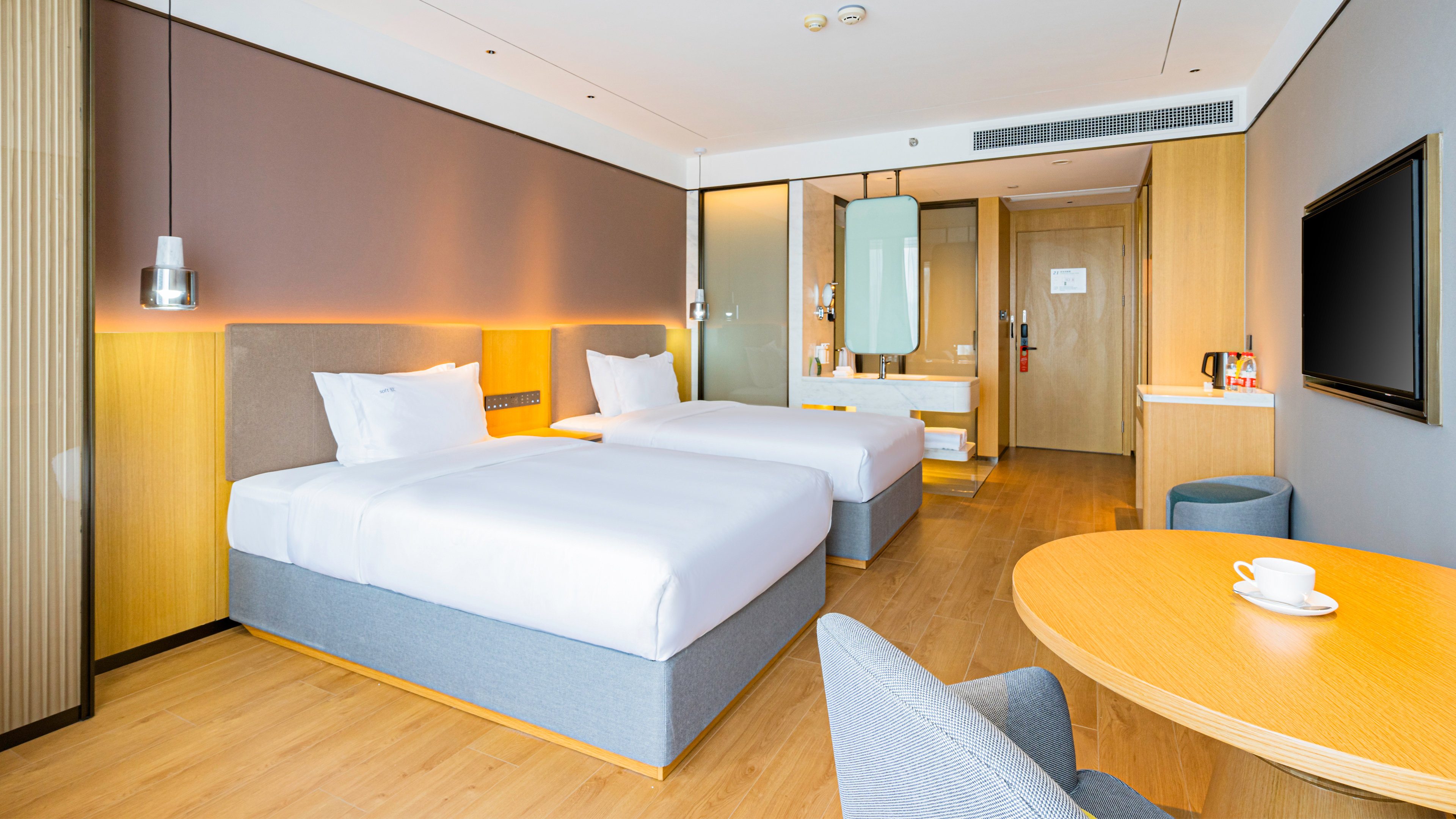 Holiday Inn One Thousand Island Lake 13/43