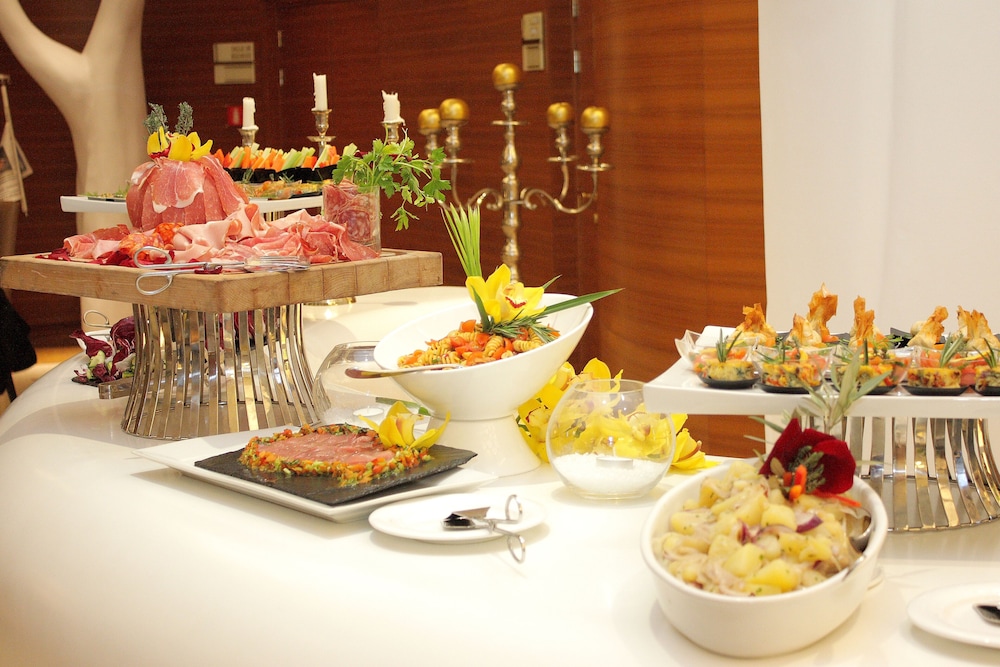 restaurant-cafeteria